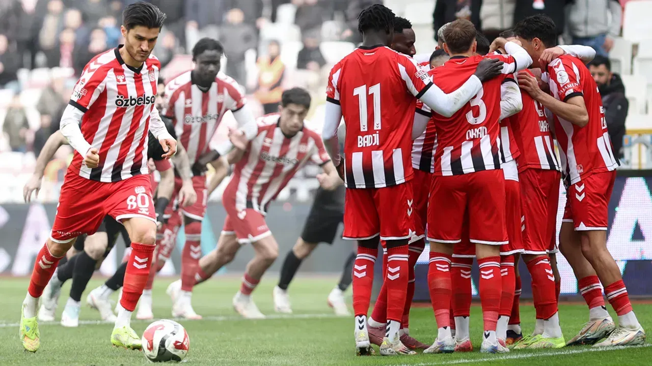 ÖYLE BİR HATA YAPTI Kİ...