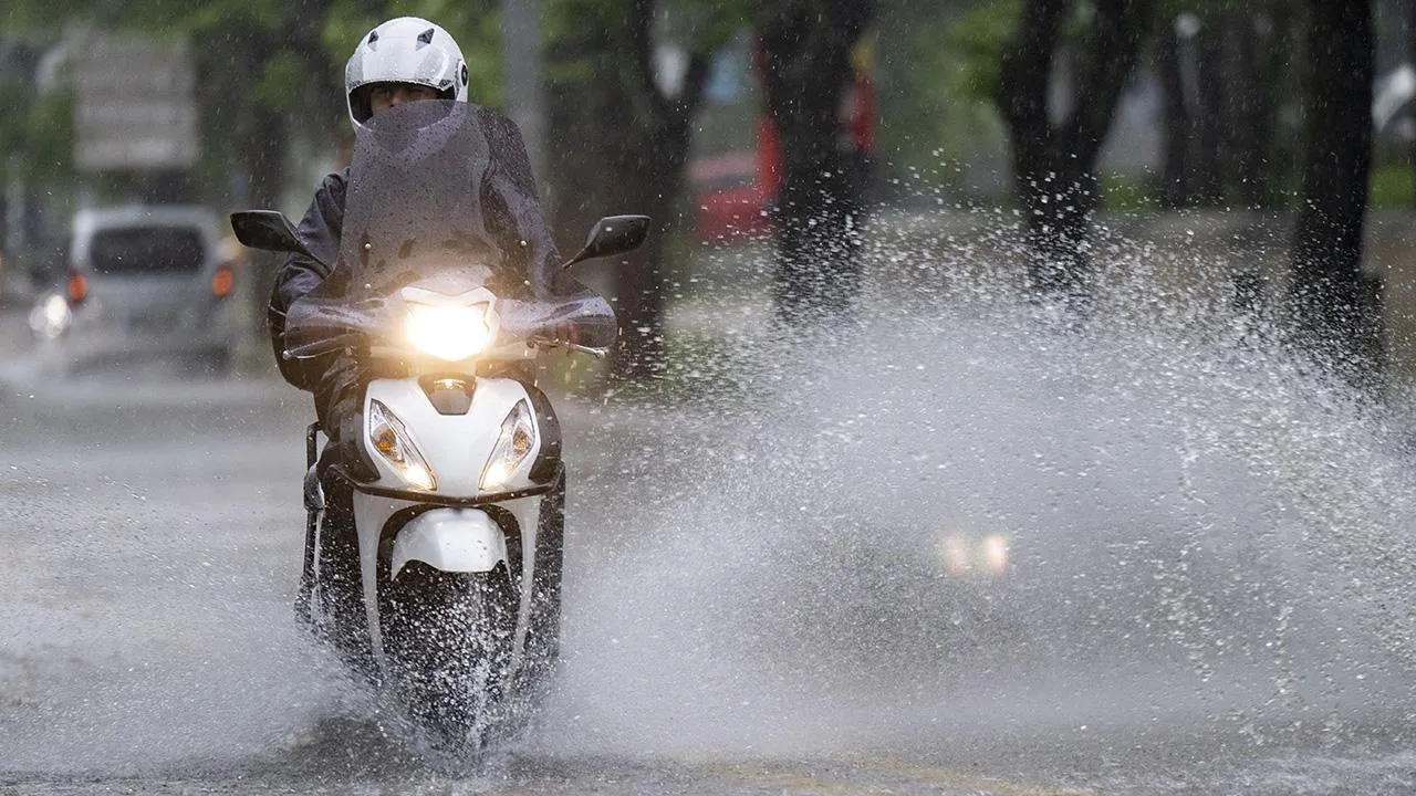 Meteoroloji kuvvetli yağış için uyardı! Yeni haftaya nasıl bir hava ile girilecek?