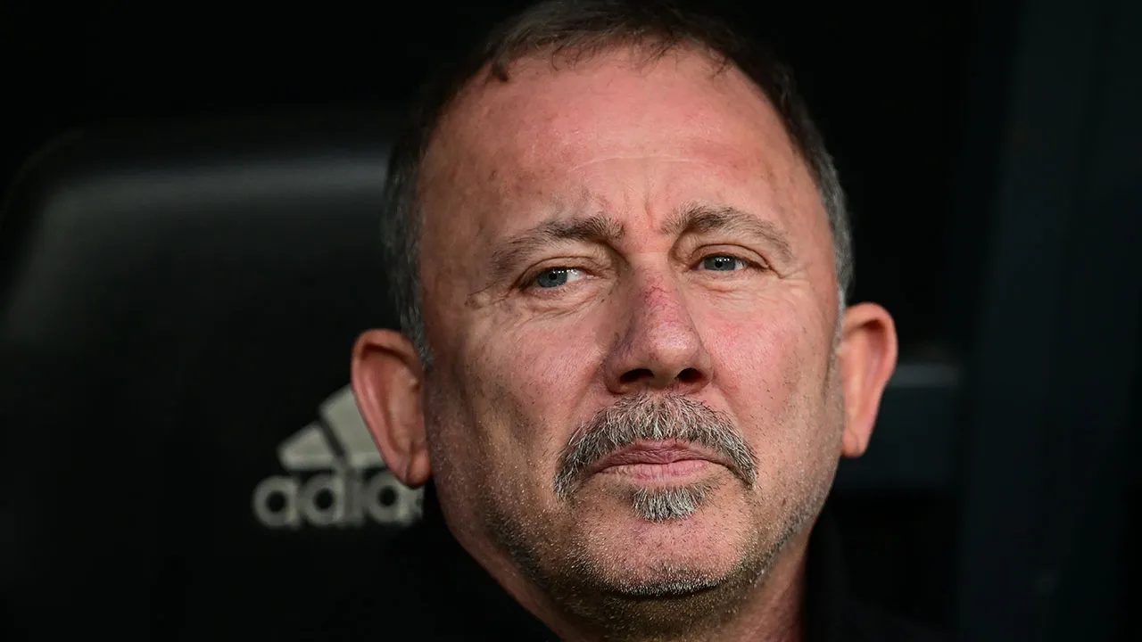 Sergen Yalçın ateş püskürdü: Çok biliyorsanız gelin siz yapın