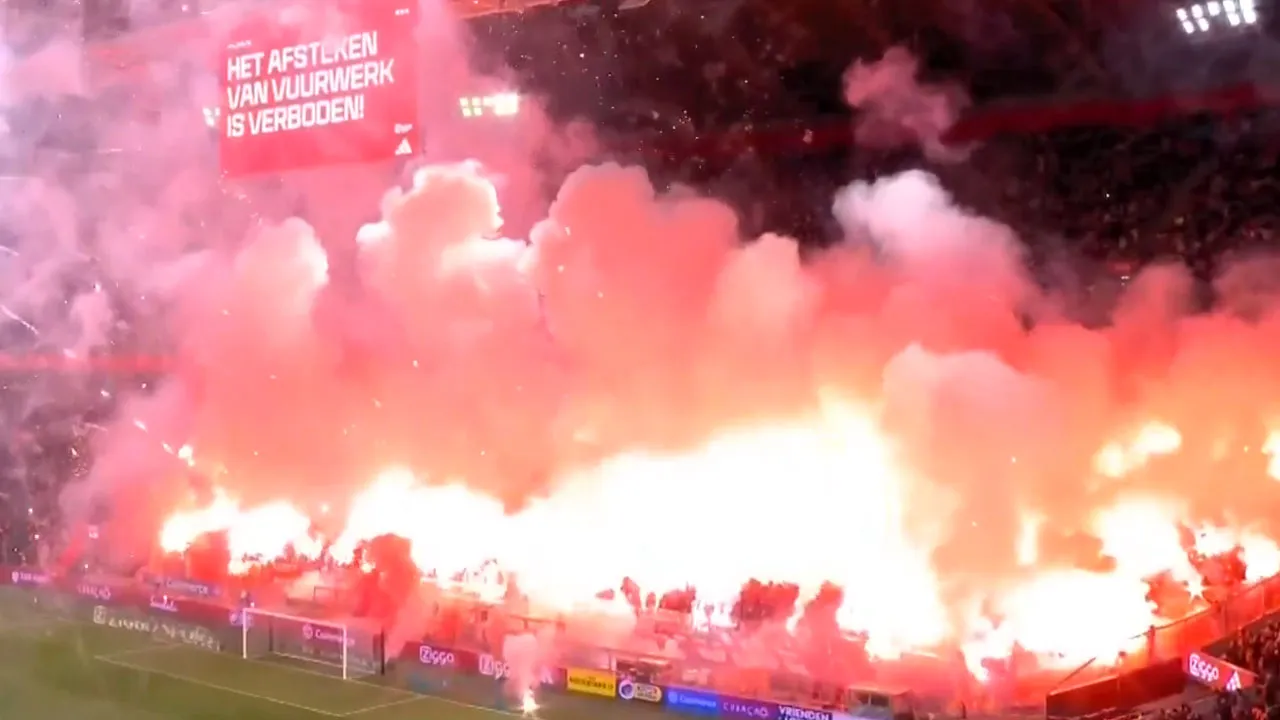 Taraftar stadyumu yaktı, oyuncular sahadan kaçtı: Maç tatil edildi