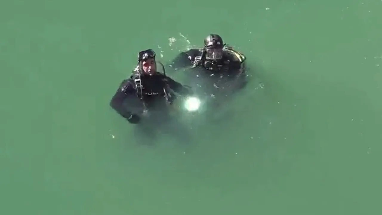 Van'da otomobil baraja uçtu! Kahreden haber geldi