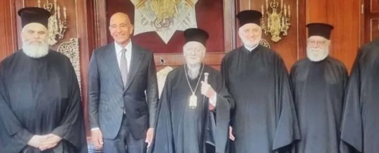 Patrik, Heybeliada’daki binada süren kapsamlı restorasyon çalışmalarının da önümüzdeki aylarda tamamlanacağını vurgulayarak şu değerlendirmeyi yaptı:  'Hedefimiz, çağdaş bir eğitim kurumu olarak yeniden doğacak bir Ruhban Okulu’dur. Bu kurumun, Ortodoksluğa, İstanbul’a, Türkiye’ye ve küresel topluma yeniden katkı sunmasını hayal ediyoruz'