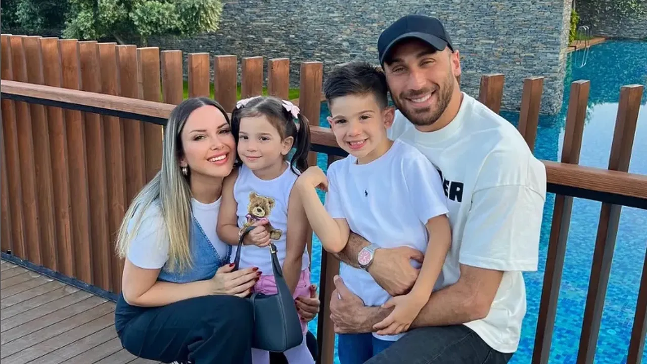 Cenk Tosun boşandı mı? Gündem olan iddiaya jet açıklama