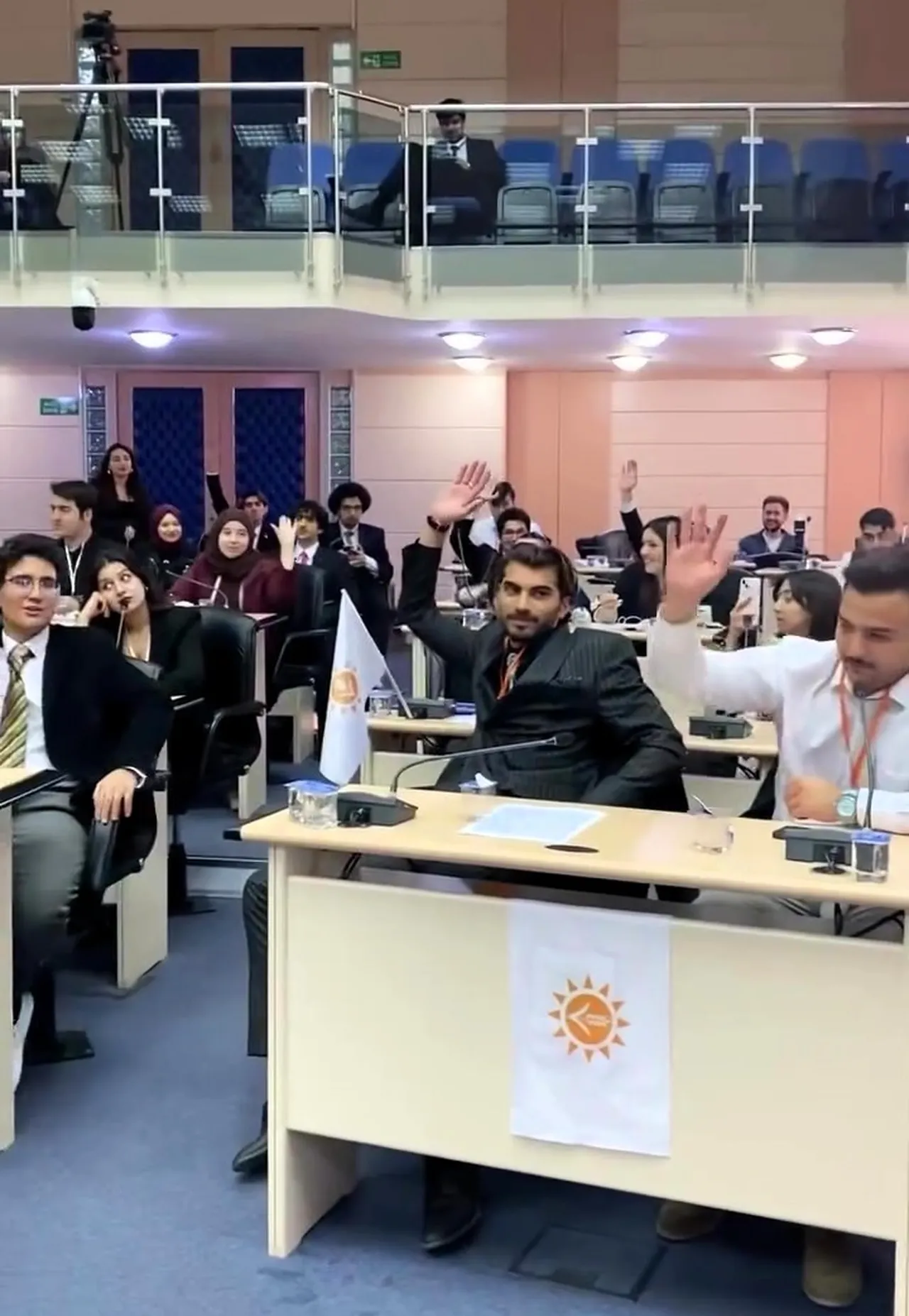 Denizli Büyükşehir Belediyesi Meclisi'nde bahis oylaması! Tepki çekince sildiler