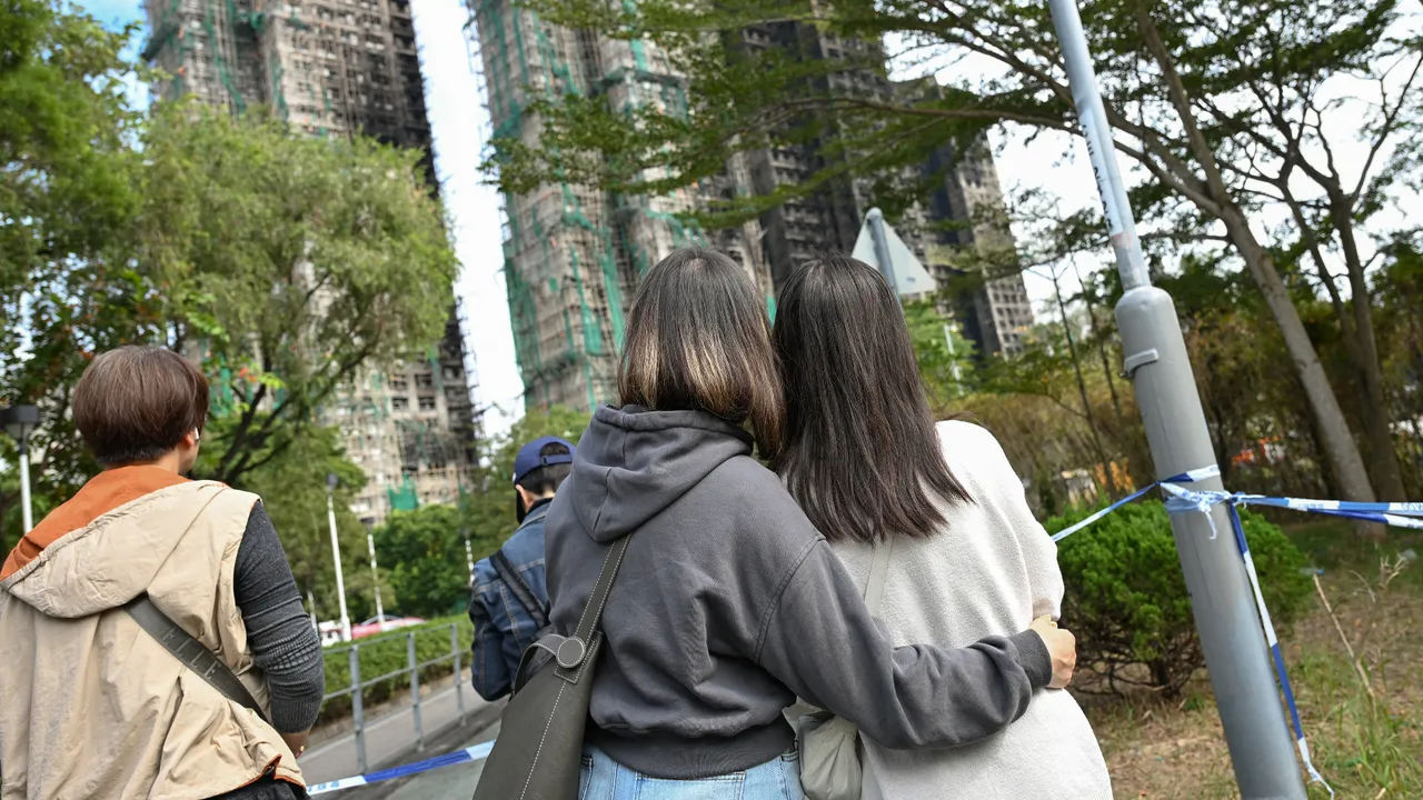Hong Kong yangınında korkunç gerçek ortaya çıktı: 13 kişi gözaltında