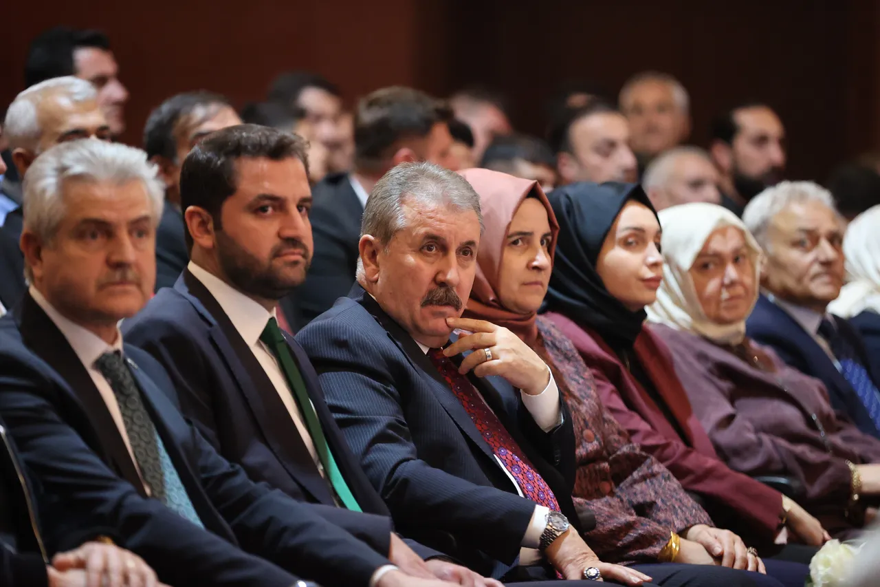 Mustafa Destici'den dikkat çeken çıkış: Evlenmeyeni işe almayacaksın