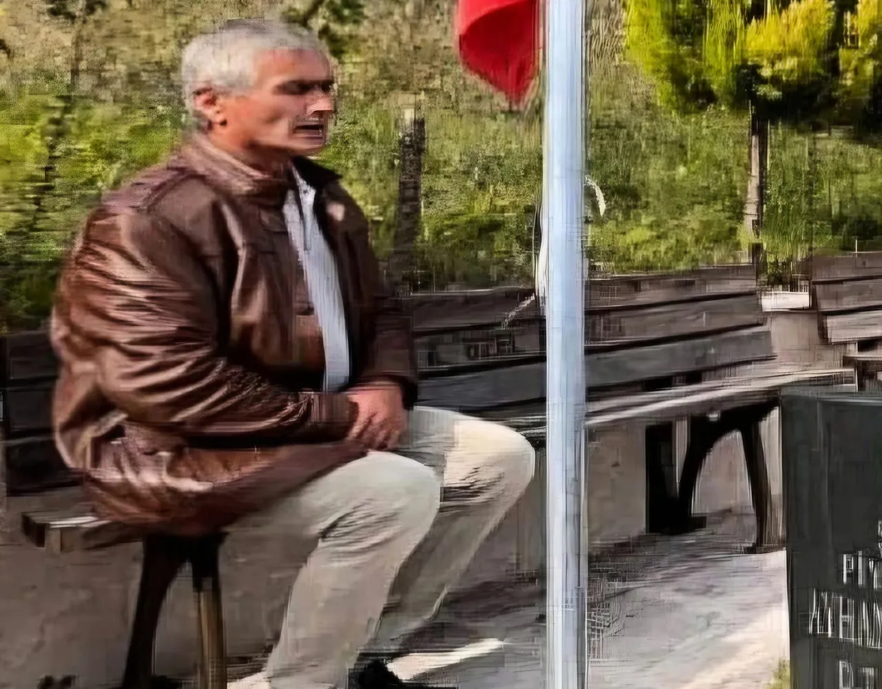 Şehit babasına yazdığı cezayı kendisi ödedi