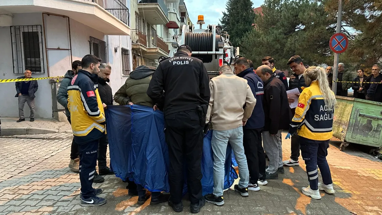 Uşak'ta korkunç olay! Kanalizasyonda cenin bulundu