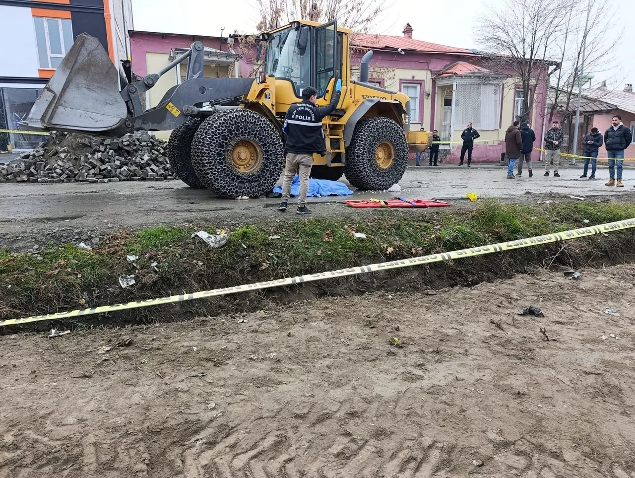 Kepçe operatörü gözaltına alındı