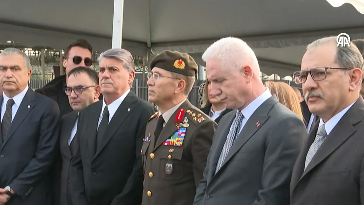 Beşiktaş, terör saldırısındaki şehitlerini andı