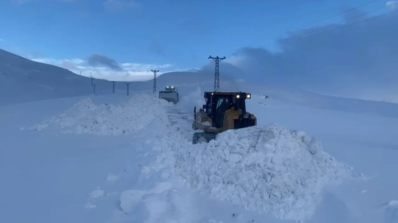 Kar kalınlığı 1 metreyi geçti