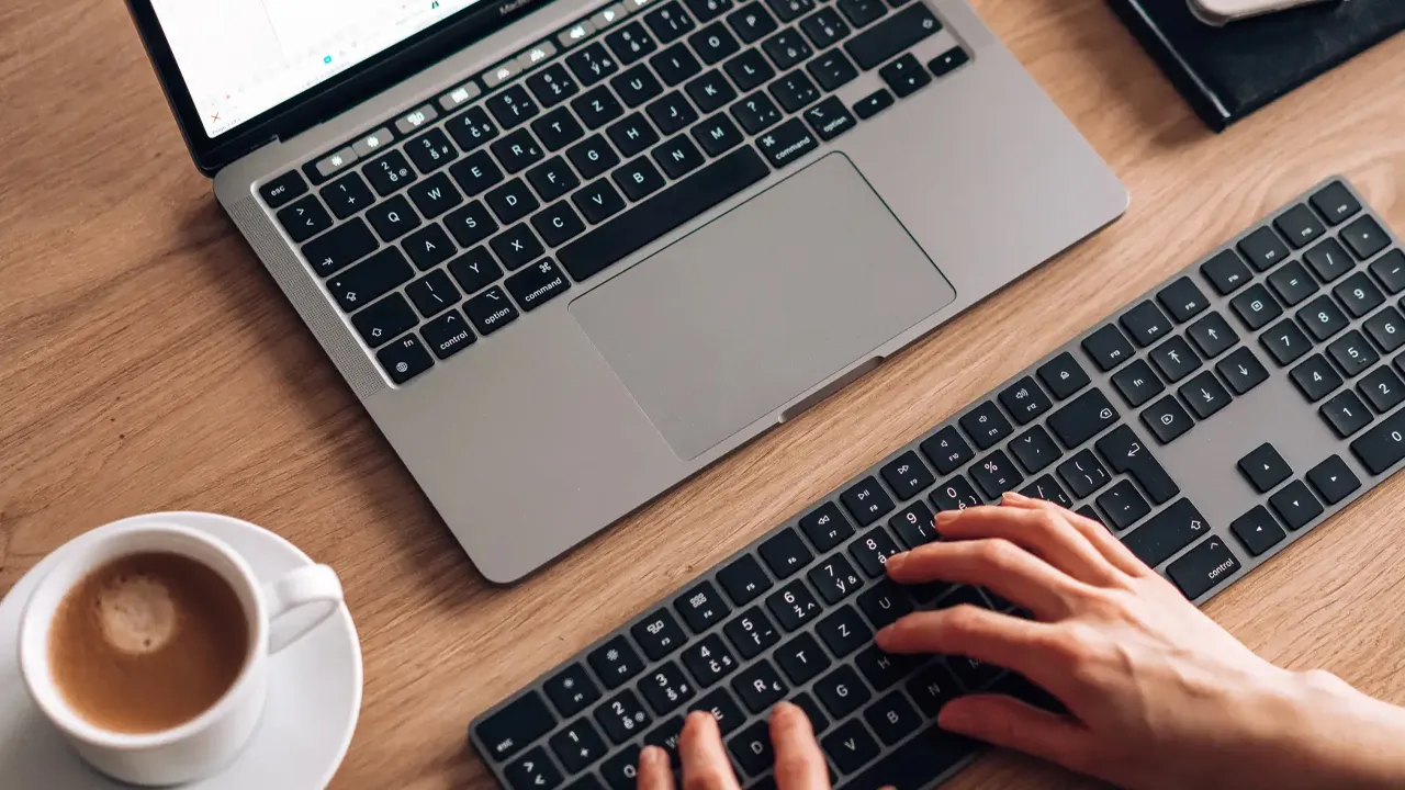 İBB İSTANBUL ELEKTRİK TRAMVAY VE TÜNEL İETT İŞLETMELERİ GENEL MÜDÜRLÜĞÜ	