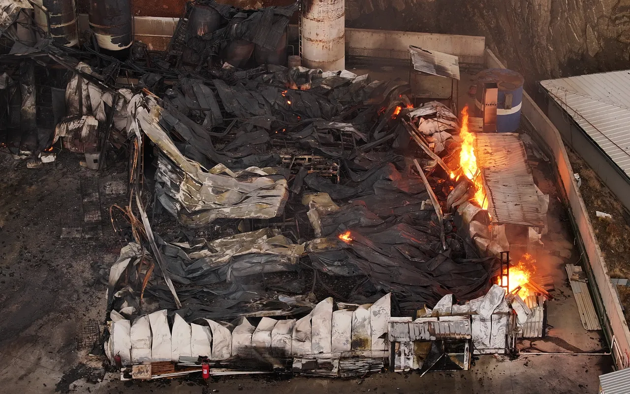 Kırıkkale'de fabrika yangını! Ekipler zamana karşı yarış başlattı