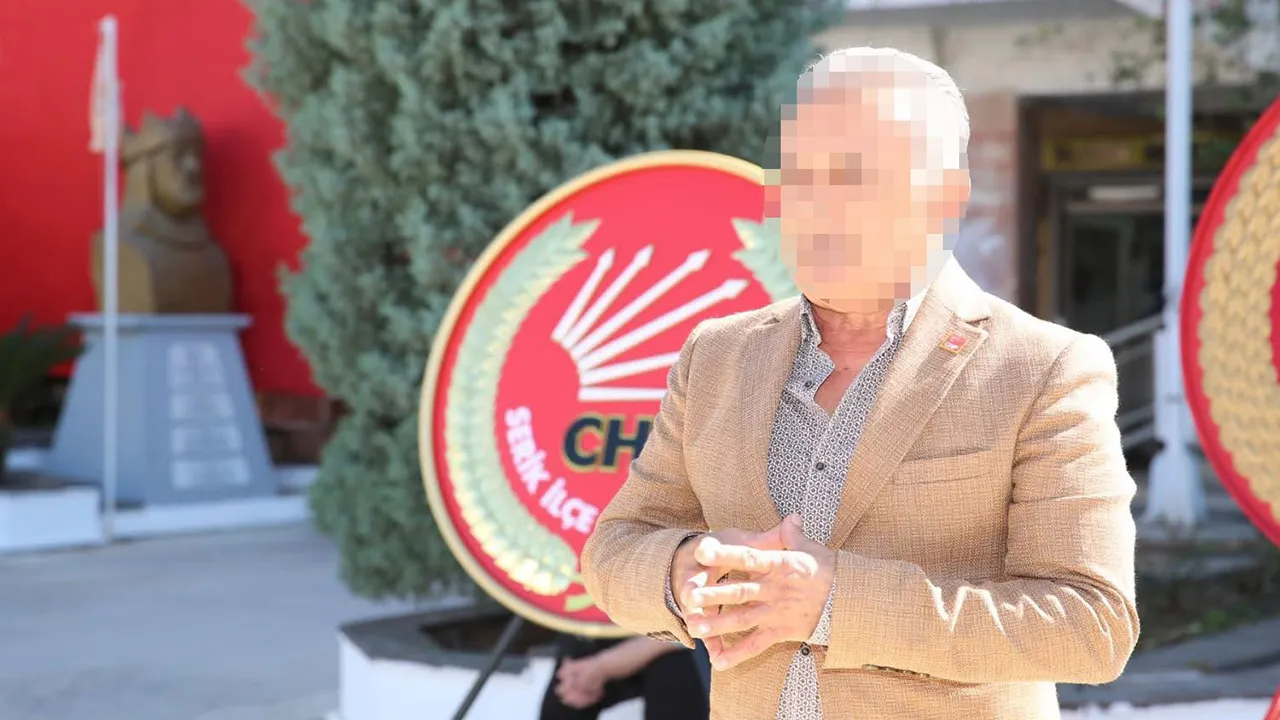 Rüşvet iddiasıyla gözaltına alınmıştı! CHP'li eski ilçe başkanına ev hapsi cezası verildi 