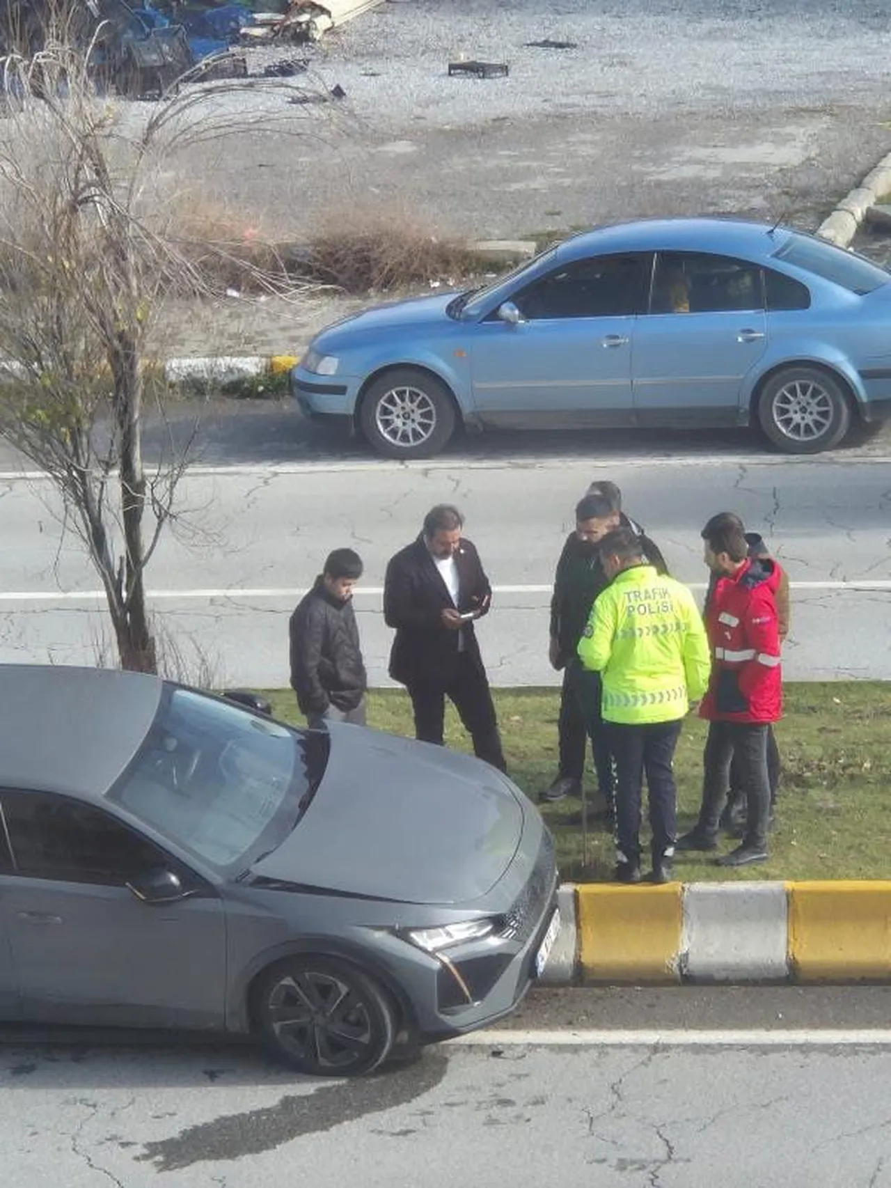 Şırdancı Mehmet trafikte yayaya çarptı! Kadının durumu ağır