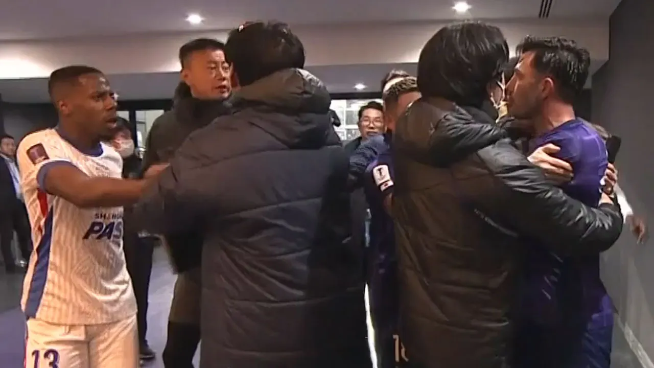 Türk yıldız, Asya Şampiyonlar Ligi'nde ortalığı birbirine kattı