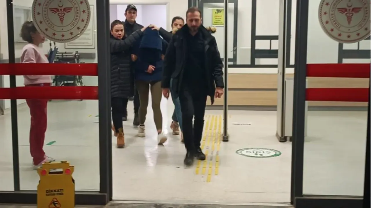 Valizlerle kaçarken görülmüştü: Güllü'nün kızının avukatından dikkat çeken açıklama