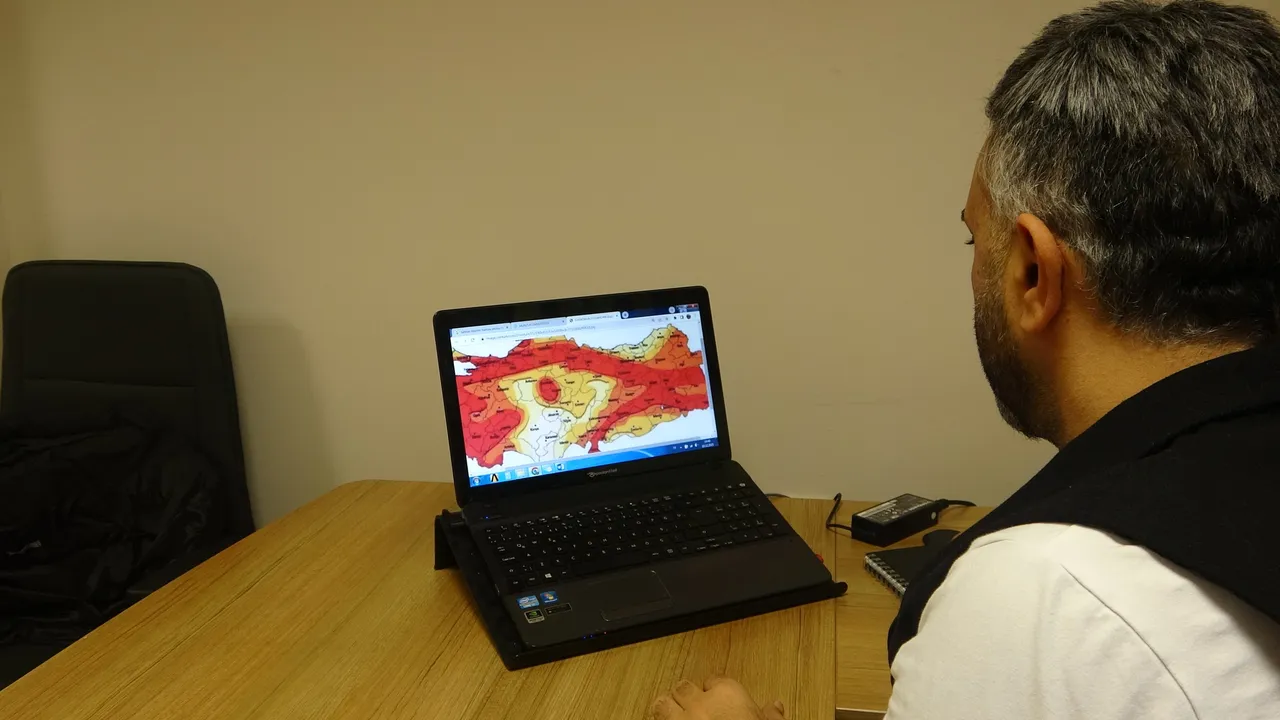 6 il için en az 7.5 büyüklüğünde deprem uyarısı