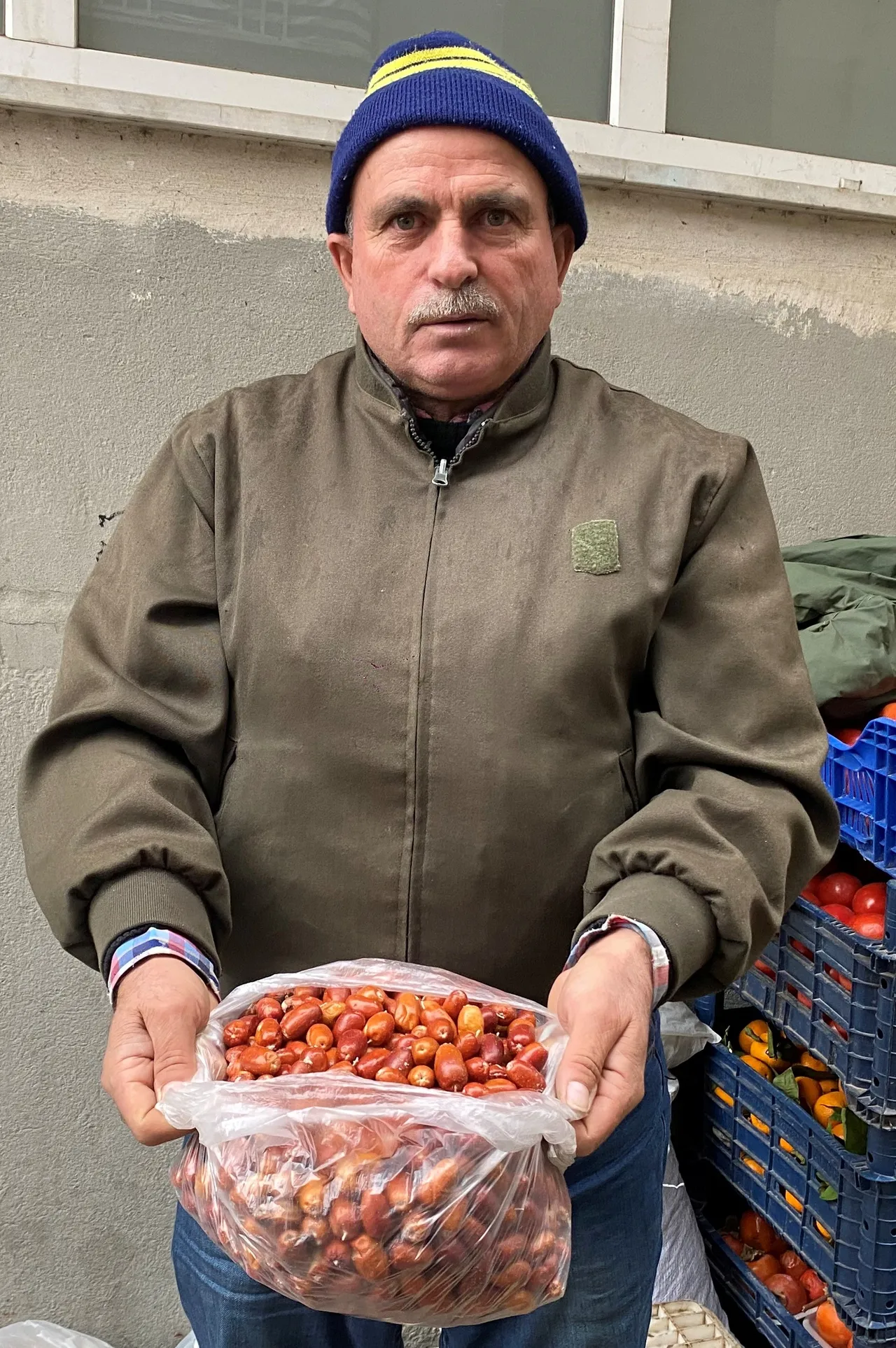 Alaşehirde iğde krizi! Kilosu 200 lira