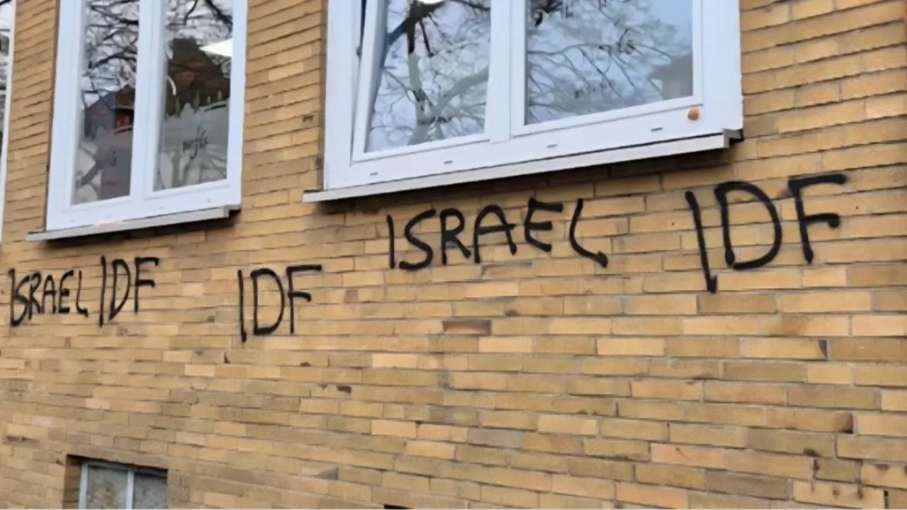 Almanya'da iki günde 3 camiye saldırı düzenlendi! Failler hala serbest