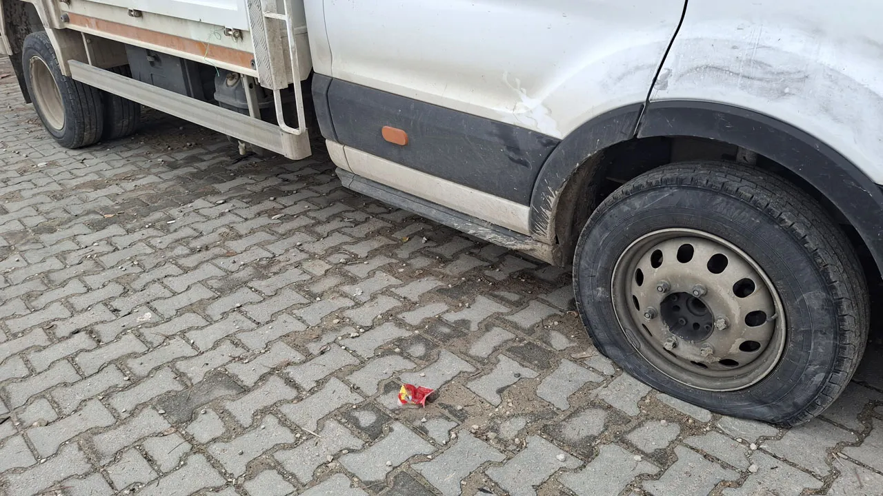 Ankara'da 17 aracın lastiklerini kesen 2 kişi tutuklandı