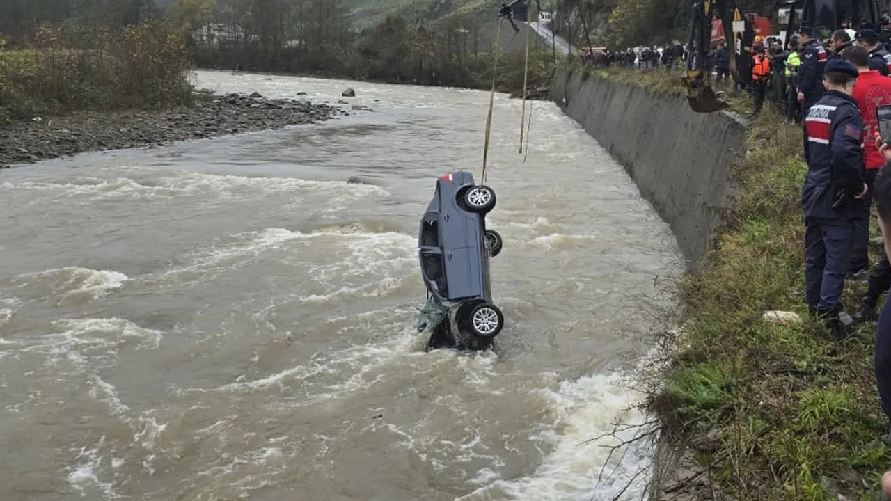 Giresun'da feci kaza: Annesi için mezar yeri bakmaya giderken can verdi
