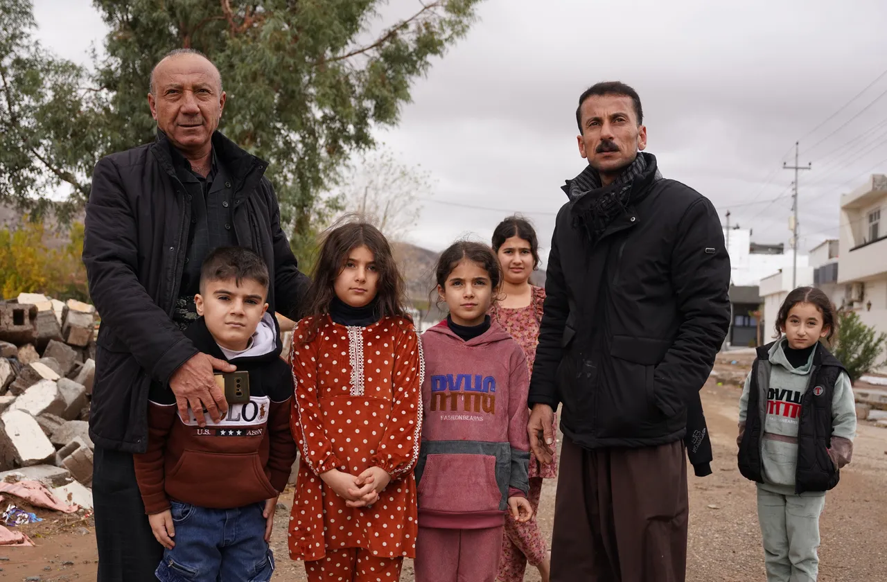 Irakı sel vurdu: 30 öğrenci okul duvarı çökmeden saniyeler önce kurtarıldı