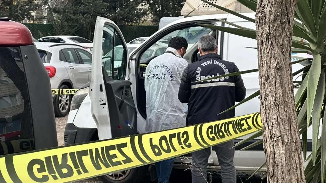 İstanbul'da acı olay! 70 yaşındaki kargocu aracında ölü bulundu