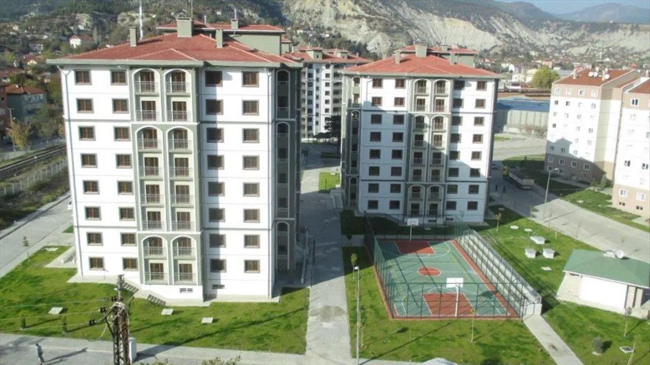 Milyonlarca kişinin gözü o tarihte! 500 bin sosyal konut kura çekimi ne zaman başlayacak?