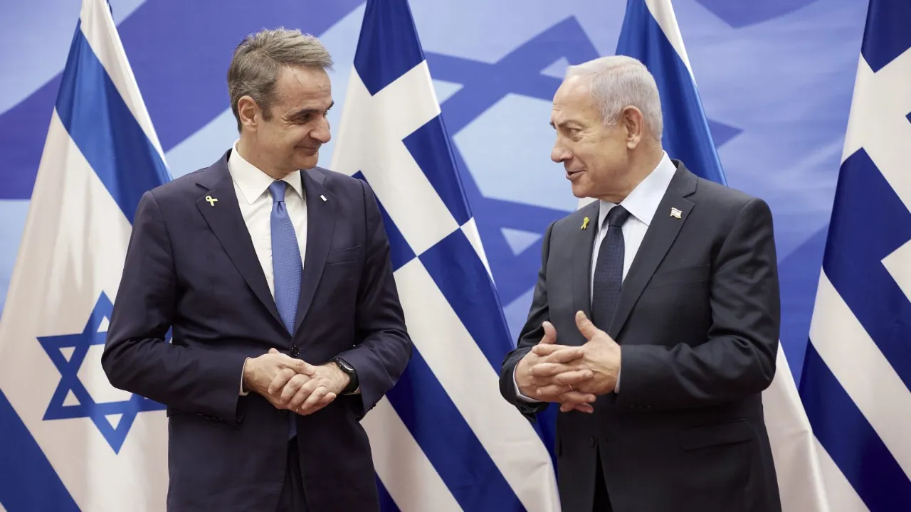 Türkiye'nin askeri gücü korkusu harekete geçirdi! Yunanistan resmen onay verdi