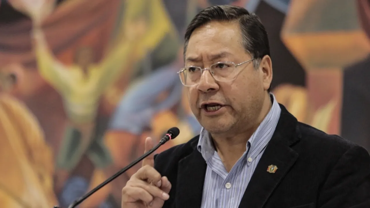 Ülkeyi karıştıran olay! Geçen ay devlet başkanıydı, bugün 'yolsuzluk'tan gözaltında