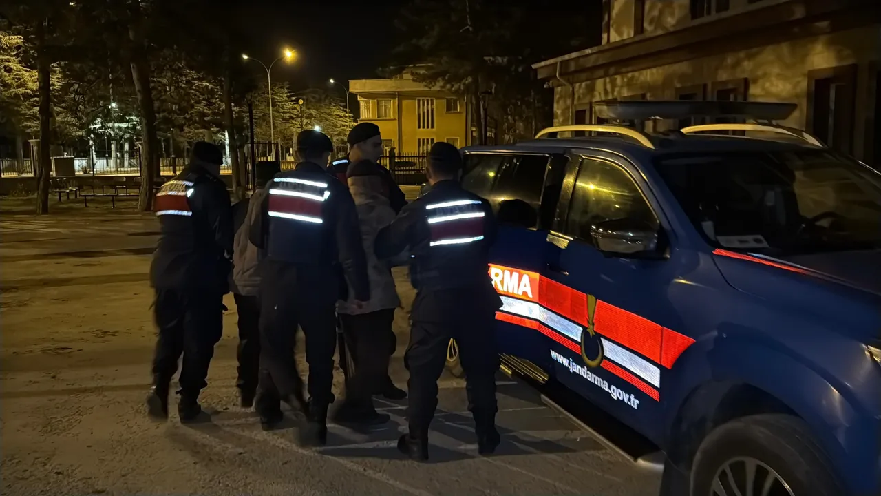 Zihinsel engelli adamı babası ve ağabeyi döverek öldürdü! Detaylar kahretti