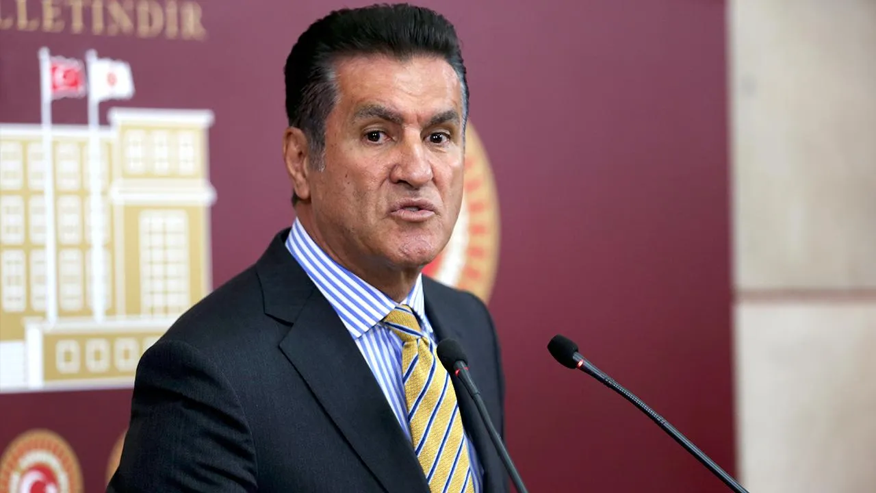 CHP Erzincan Milletvekili Mustafa Sarıgül