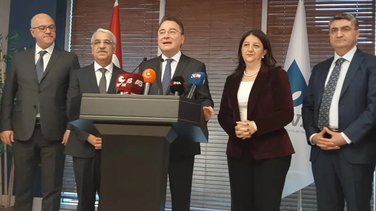 DEM Parti İmralı Heyeti’nden DEVA’ya ziyaret: Yüzde 5 ihtimal bile olsa... 