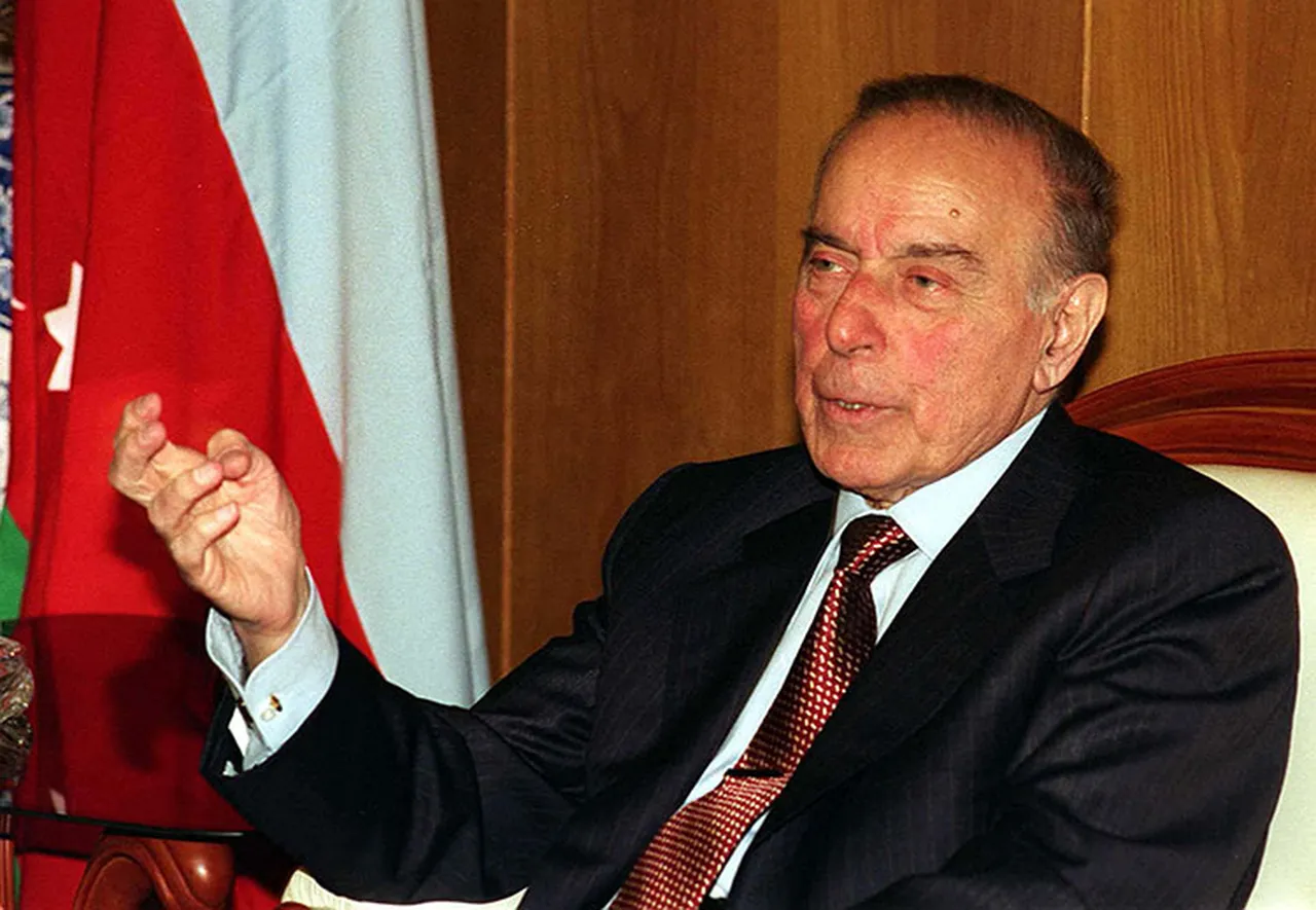 Haydar Aliyev