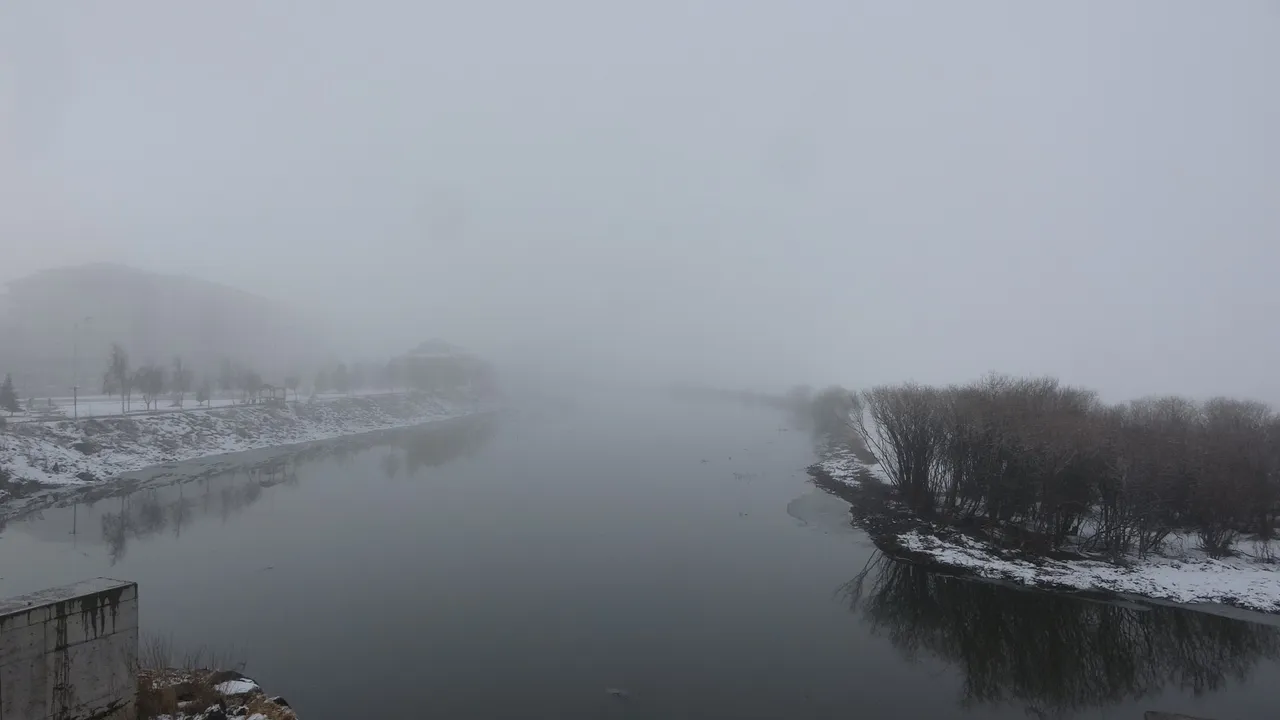 Sabah saatlerinden itibaren yoğun sis etkili oldu