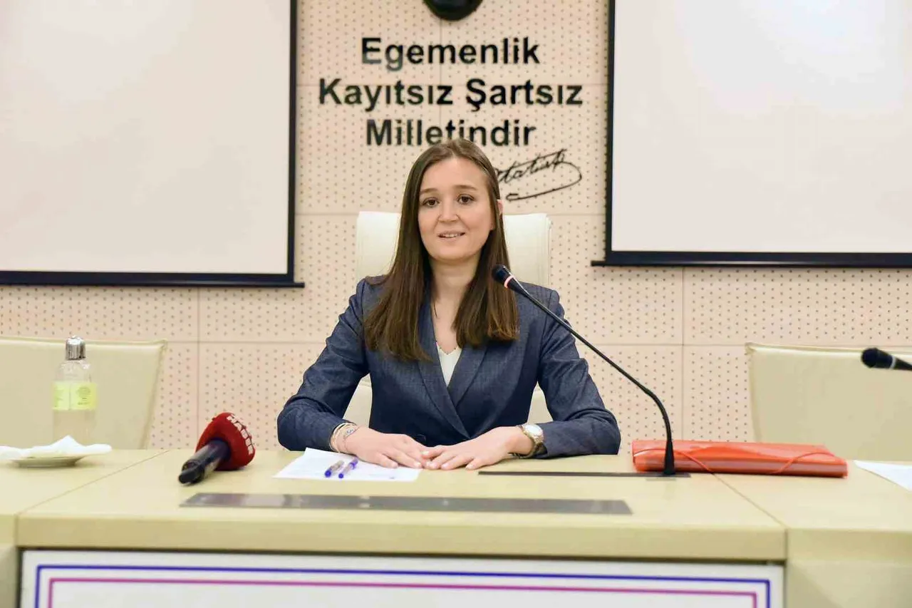 Manisa Şehzadeler Belediye Başkanı Gülşah Durbay kimdir, hastalığı ne? (Gülşah Durbayın özgeçmişi)