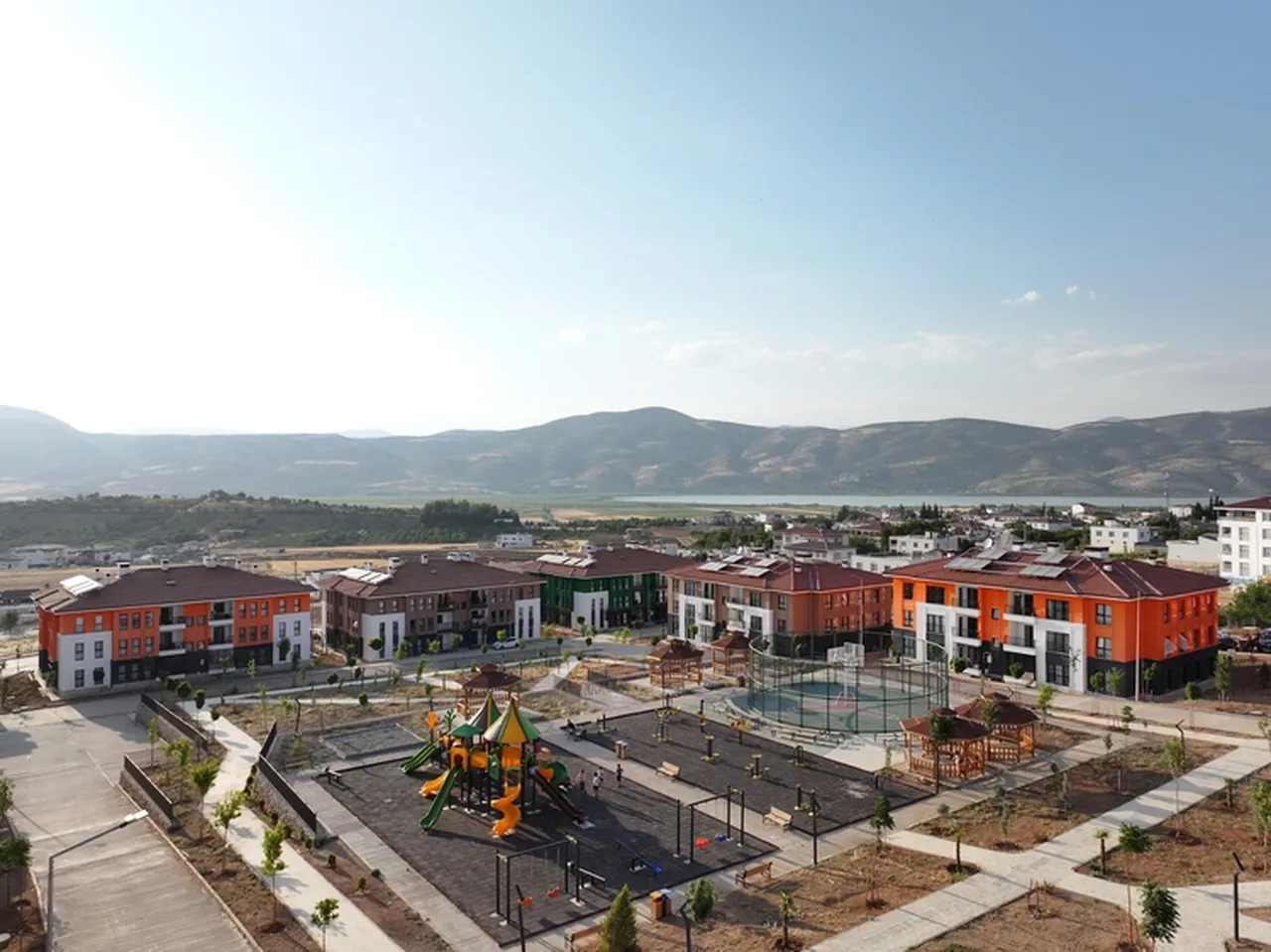 11 ilde asrın inşa seferberliğinde sona doğru!