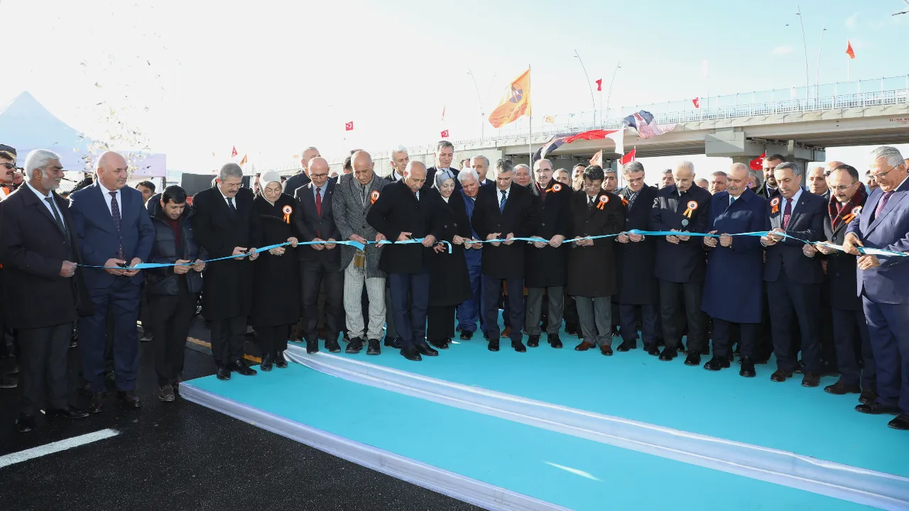 Dev proje hizmete alındı! 75 dakikalık yol 20 dakikaya düştü