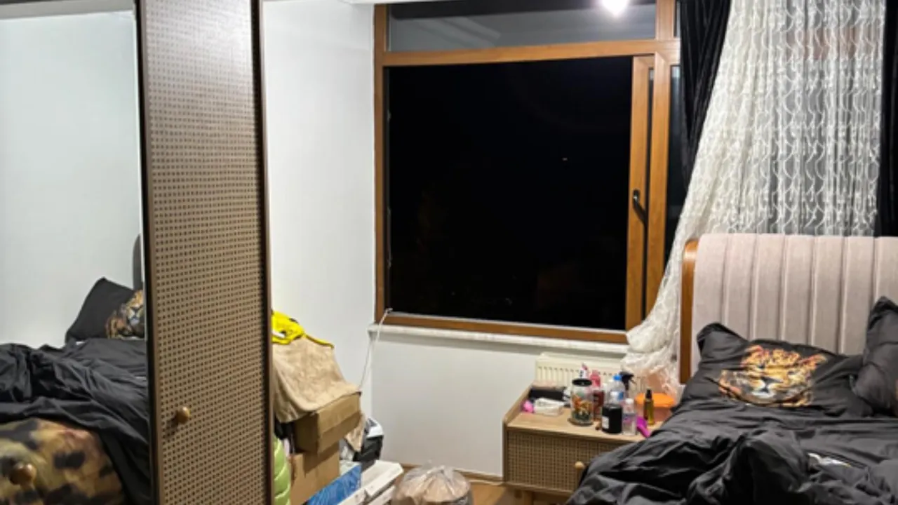 Güllü'nün düştüğü pencere