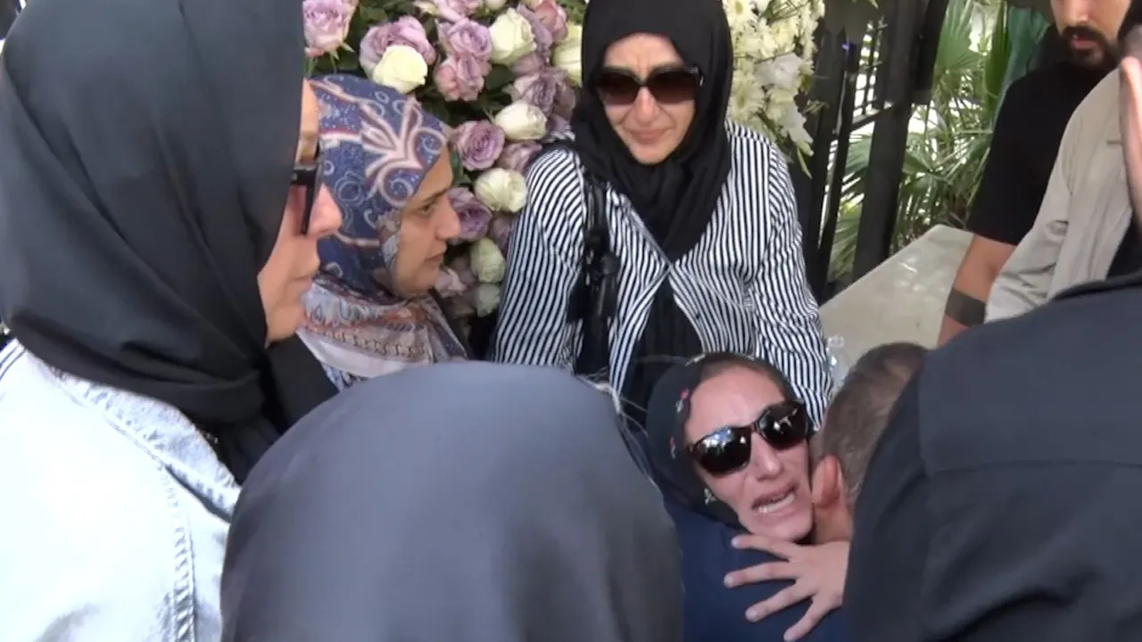 Güllü’nün kızı Tuğyan tutuklandı! Cenazedeki hali yeniden gündem oldu: ‘Oscar’ı alırmış’