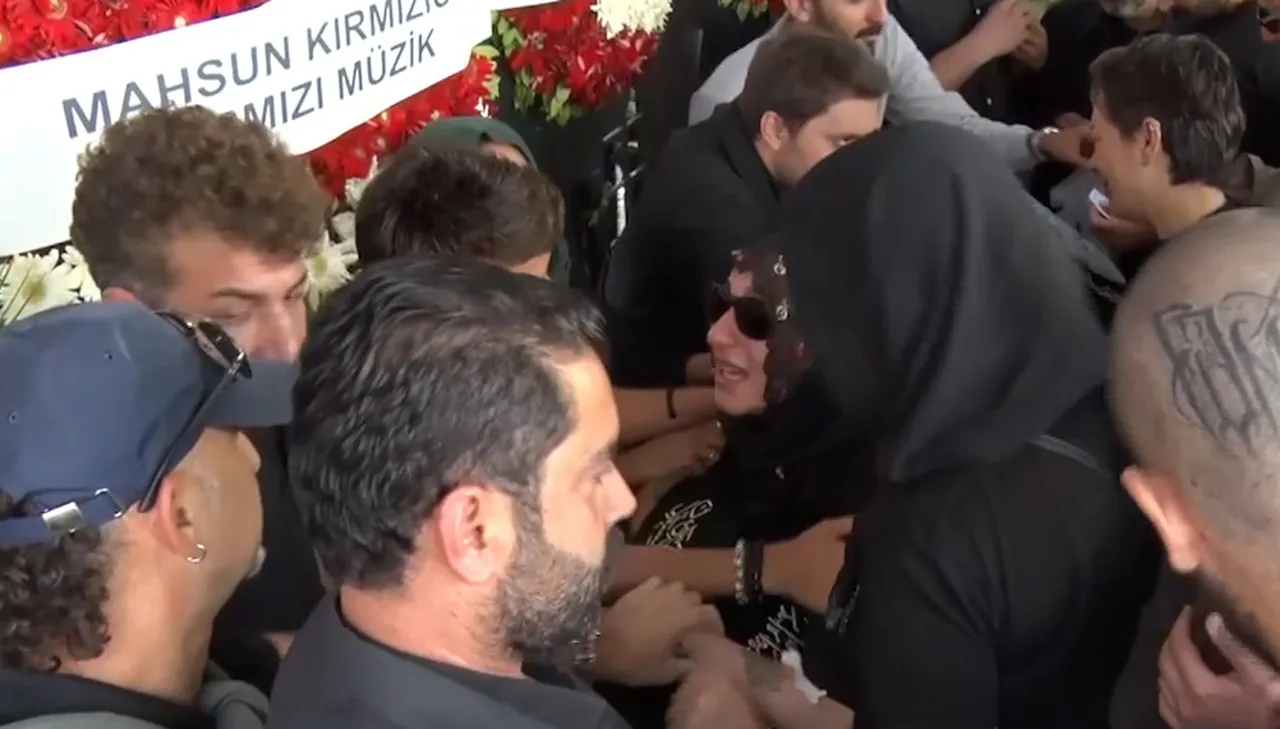 Güllü’nün kızı Tuğyan tutuklandı! Cenazedeki hali yeniden gündem oldu: ‘Oscar’ı alırmış’