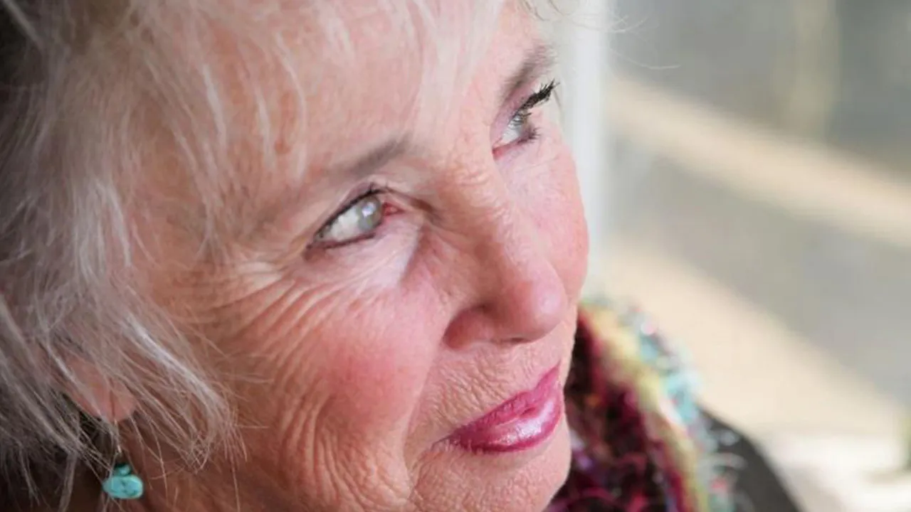 Katarakt ameliyatı olmak bunama riskini düşürüyor