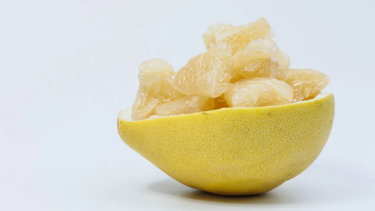 Türkiye'de sadece Antalya'da üretiliyor: Pomelo nedir, faydaları neler?