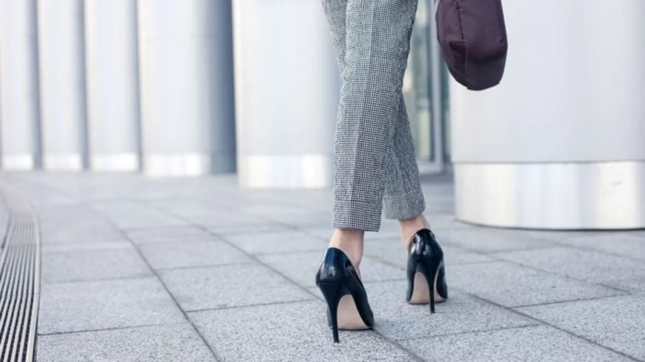 Ülkelerin dumura uğratan birbirinden garip 15 yasağı! Bunları yapan ceza yiyor