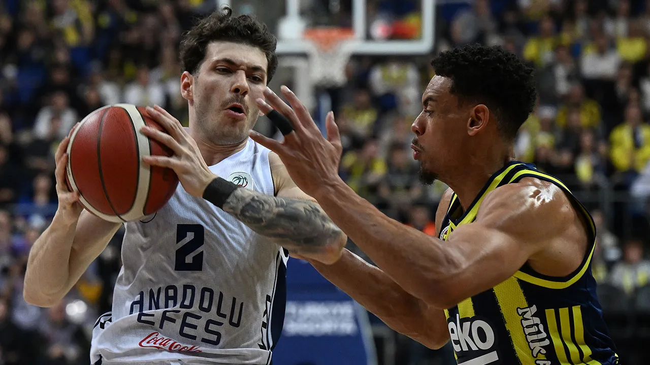 Fenerbahçe, Anadolu Efes'i uzatmalarda devirdi