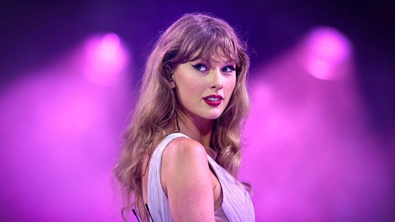 Taylor Swift çalışanlarına 8.3 milyar TL dağıttı: Gözyaşları sel oldu!