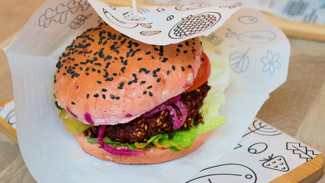 Vegan ve vejetaryen beslenme çocuklarda kısa boy ve yetersiz kilo nedeni! En kapsamlı araştırma