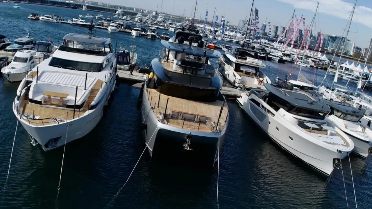 120 bine de var 45 milyona da! Milyonluk yatlar görücüye çıktı