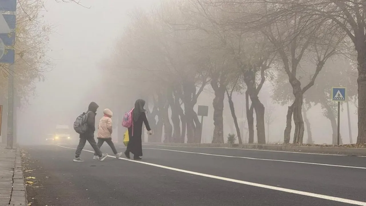 Diyarbakır'da göz gözü görmüyor! Ekipler sürücüleri uyardı